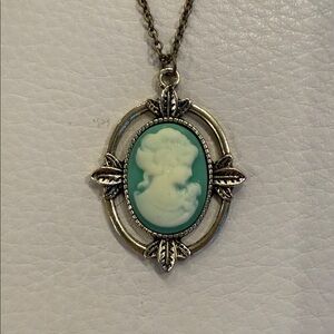 Victorian Cameo Necklace with Vintage appeal set in Gold Tone, Green and White